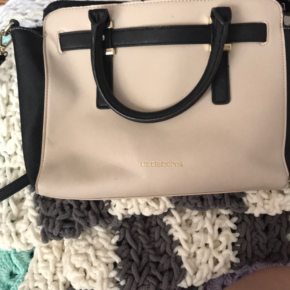 Liz Claiborne Handbag/Over the shoulder purse